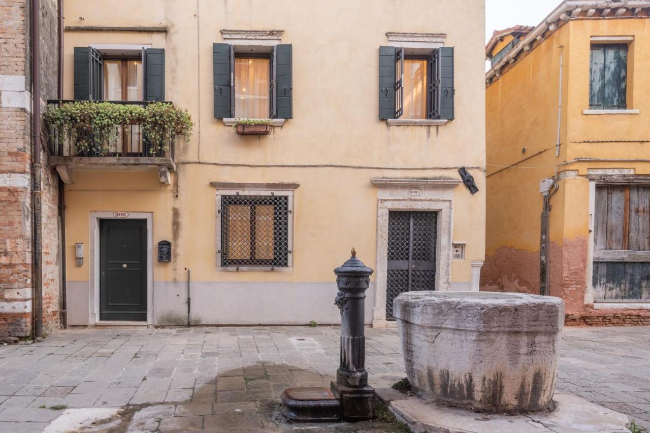 Accademia Apartments R&R ヴェネツィア エクステリア 写真