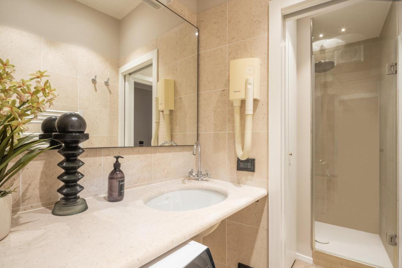 Accademia Apartments R&R ヴェネツィア エクステリア 写真